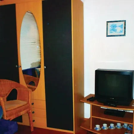 1 Bedroom Gorgeous In Hohe Duene Сasa de vacaciones